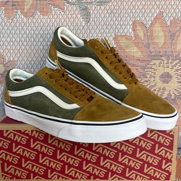 Vans WMNS Old Skool
Mini Cord Green/Brown
VN000ZNIT20A
Sneakers - Picture 6 of 16